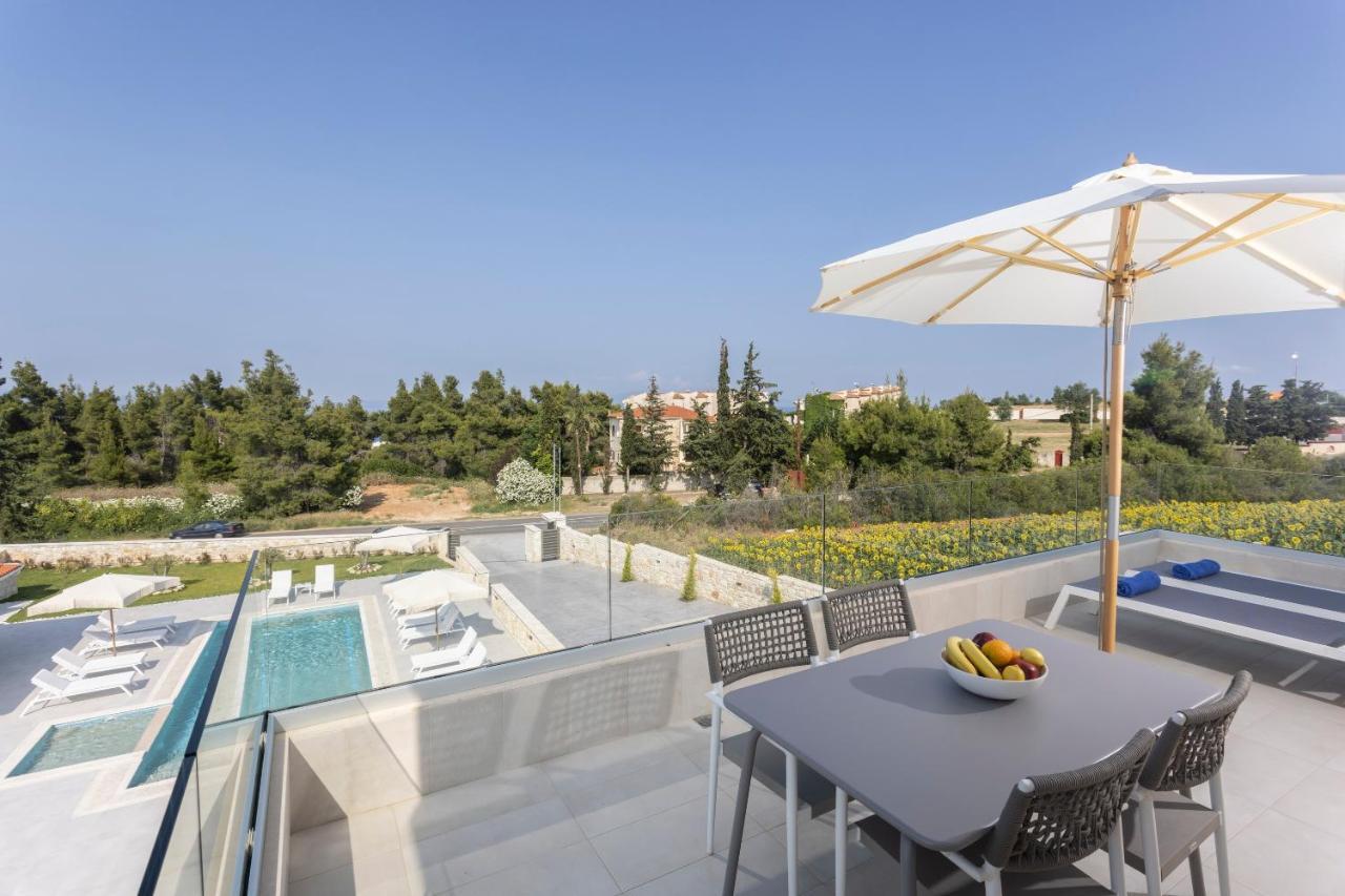 Anna Mare Luxury Apartments Afytos Luaran gambar