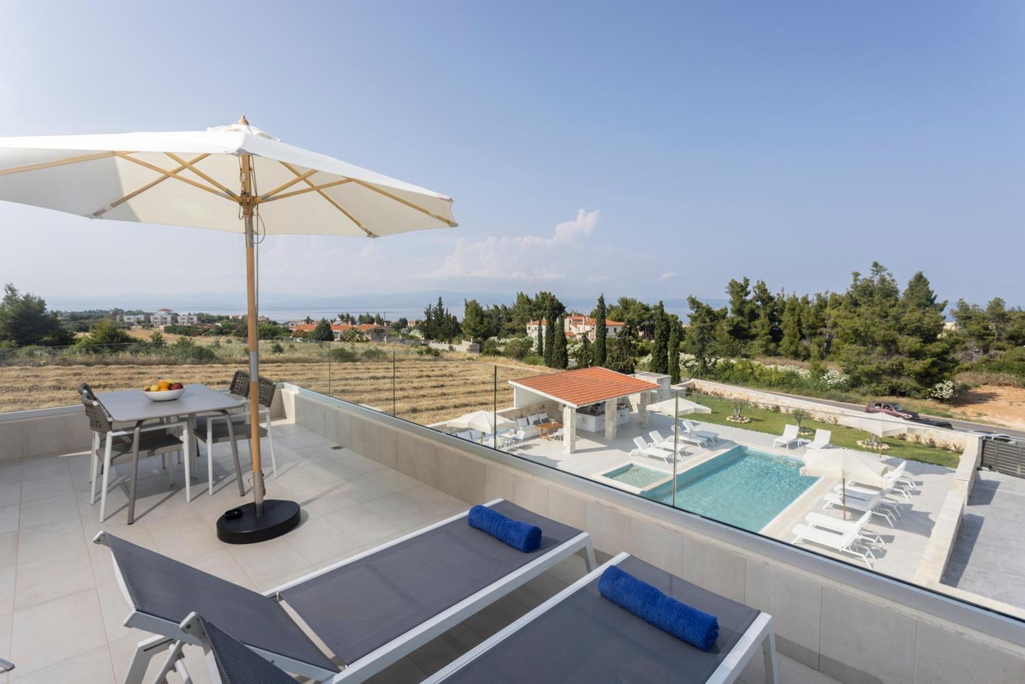 Anna Mare Luxury Apartments Afytos Luaran gambar